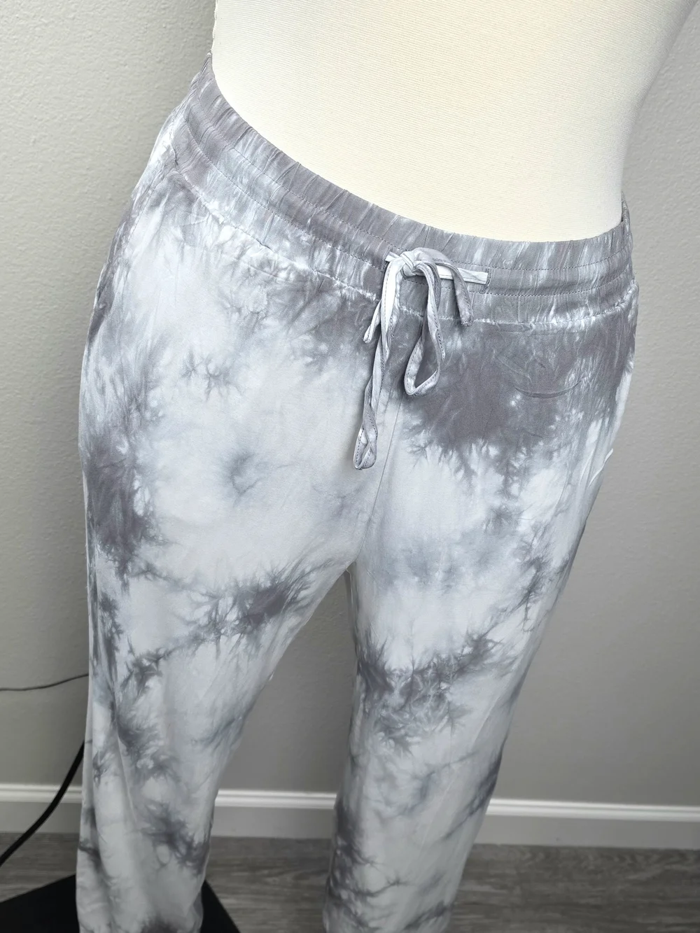 torrid Grey Tie-Dye Jogger Pants
